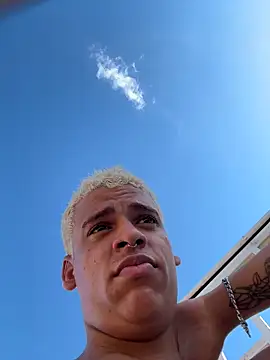 Leo bunny hot online show from 11-06-25, 07:26