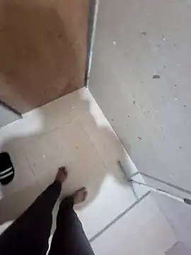 vivanpraj999 online show from 02-04-25, 08:17