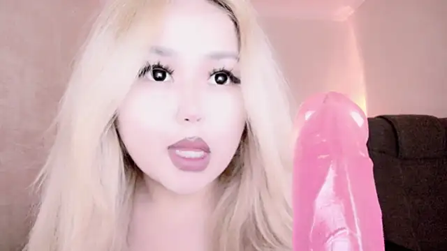 amelia sunlight online show from 12-19-24, 11:25