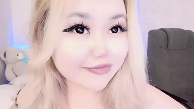 amelia sunlight online show from 12-22-24, 11:09