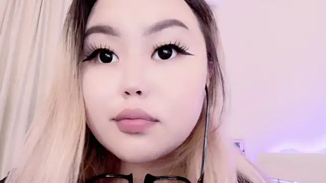 amelia sunlight online show from 09-10-25, 04:51