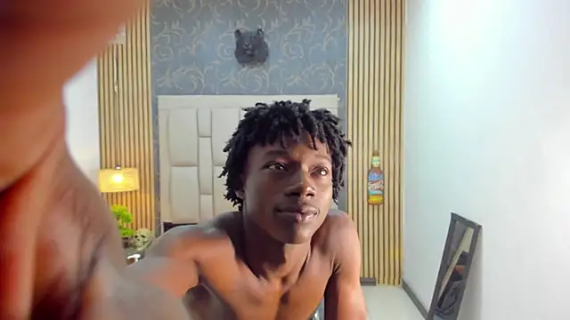 chimi88 online show from 10-31-25, 11:33