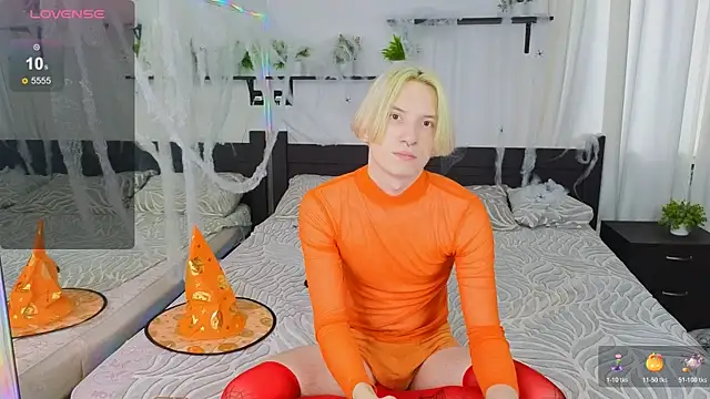 Ron Vils online show from 10-31-25, 06:25