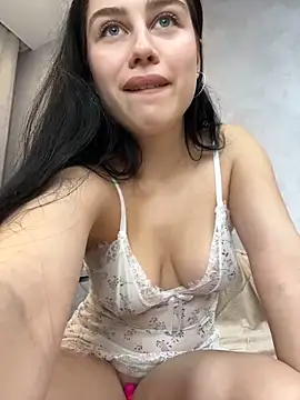 Snapshot of ChrisOnlyOne chatting on 12-02-24, 02:31 ChrisOnlyOne online show from 12-02-24, 02:31