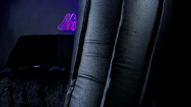 DelaneyStone online show from 12-17-25, 09:32