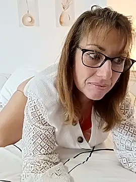 Snapshot of misslynexxx chatting on 02-08-26, 03:04 misslynexxx online show from 02-08-26, 03:04