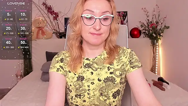 MadissonKiss online show from 11-10-25, 01:15