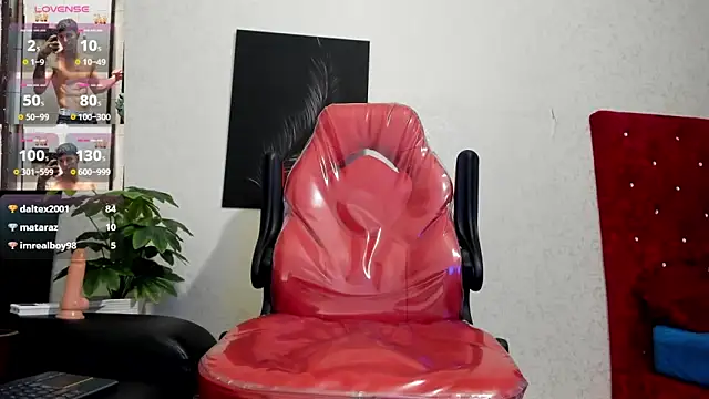 Cristopher23  online show from 02-04-25, 10:55