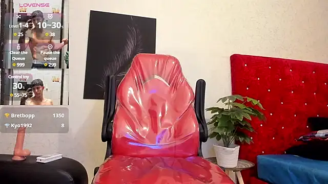 Cristopher23  online show from 03-06-25, 11:09