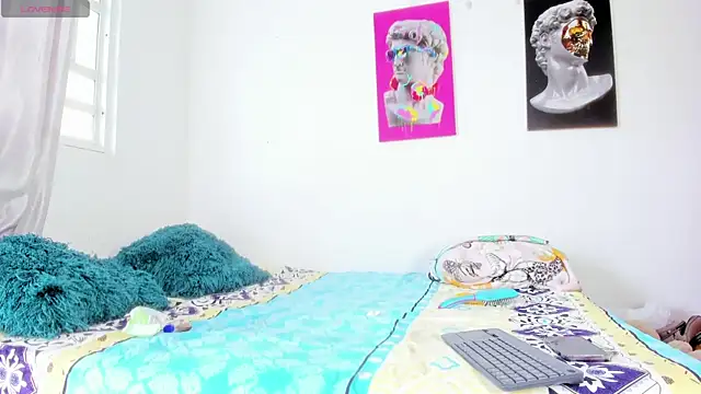 Lilybaudinx96 online show from 10-10-25, 03:22