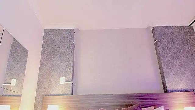 Mistyca online show from 01-17-25, 05:08