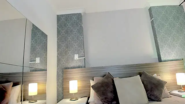 Mistyca online show from 10-13-25, 11:21