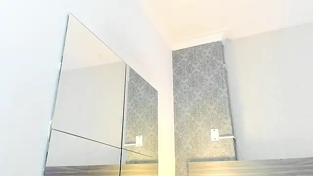 Snapshot of Mistyca chatting on 03-18-26, 10:51 Mistyca online show from 03-18-26, 10:51