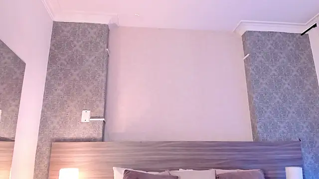 Snapshot of Mistyca chatting on 03-30-26, 11:11 Mistyca online show from 03-30-26, 11:11