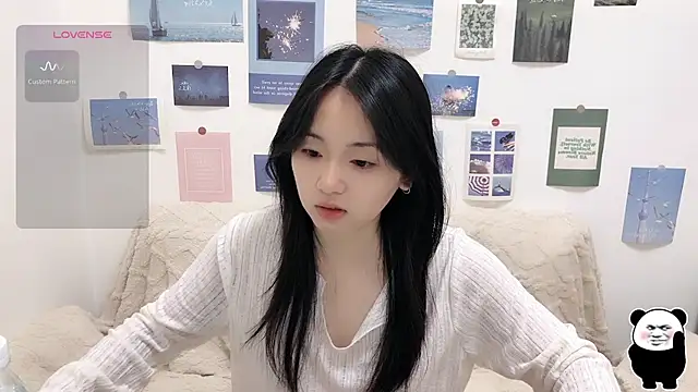 Snapshot of LiLiYbaby chatting on 10-30-25, 06:37 LiLiYbaby online show from 10-30-25, 06:37