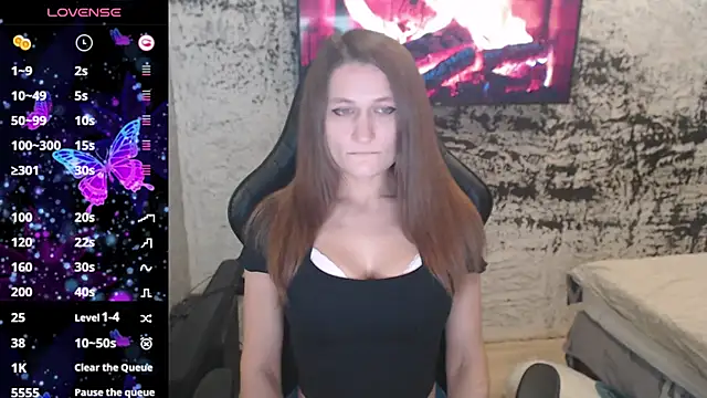 PamelaYoun online show from 11-04-25, 03:11