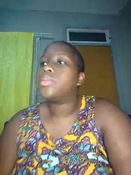 Snapshot of MelaninBear chatting on 03-15-25, 06:54 MelaninBear online show from 03-15-25, 06:54