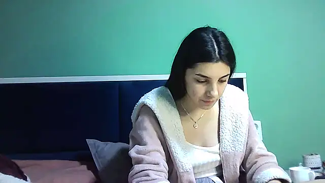 Snapshot of Ahotkittyxxx chatting on 01-07-25, 05:22 Ahotkittyxxx online show from 01-07-25, 05:22