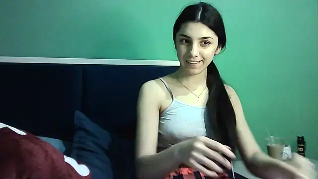 Snapshot of Ahotkittyxxx chatting on 01-15-25, 03:07 Ahotkittyxxx online show from 01-15-25, 03:07