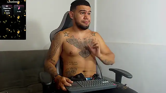 Aaron Hunter  online show from 10-01-25, 08:42