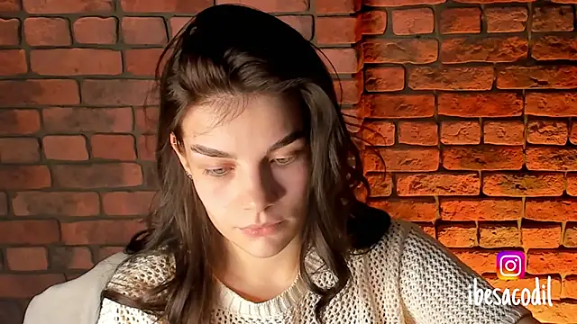 adriana allien online show from 01-10-25, 08:37