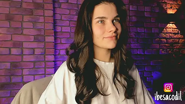 adriana allien online show from 01-19-25, 10:17