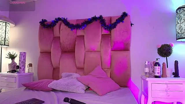 SweetBonniie online show from 11-03-25, 12:39