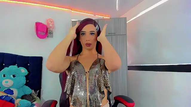 Snapshot of Hellen_moons__ chatting on 10-15-25, 05:57 Hellen moons online show from 10-15-25, 05:57