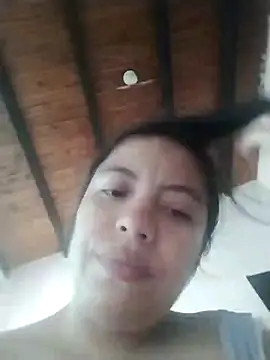 Snapshot of lisseth chatting on 12-12-24, 06:42 lisseth online show from 12-12-24, 06:42