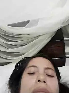 Snapshot of lisseth chatting on 12-14-24, 01:39 lisseth online show from 12-14-24, 01:39