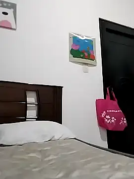 Snapshot of lisseth chatting on 02-04-25, 08:17 lisseth online show from 02-04-25, 08:17