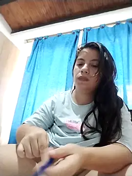 Snapshot of lisseth chatting on 03-07-25, 02:45 lisseth online show from 03-07-25, 02:45