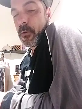 affascino online show from 12-23-25, 08:01