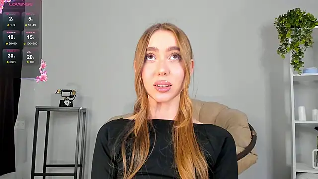 Lili Roze  online show from 12-05-24, 01:36