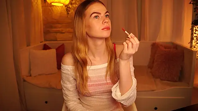 Snapshot of sn0w_barbie chatting on 01-28-25, 11:38 sn0w barbie online show from 01-28-25, 11:38