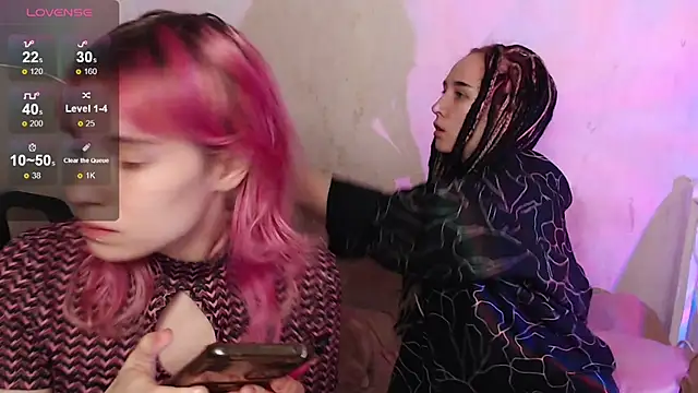 Robin yourss online show from 11-26-25, 03:02