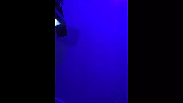 Snapshot of nakedtony81 chatting on 01-12-26, 02:00 nakedtony81 online show from 01-12-26, 02:00