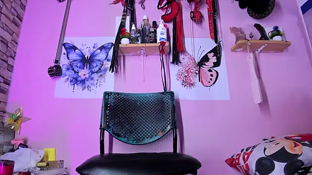 daphneandrade online show from 02-09-25, 04:18