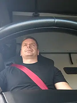 Dan NFS online show from 11-02-25, 09:44