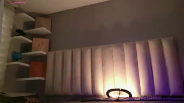 Megan mooree  online show from 03-07-26, 12:13