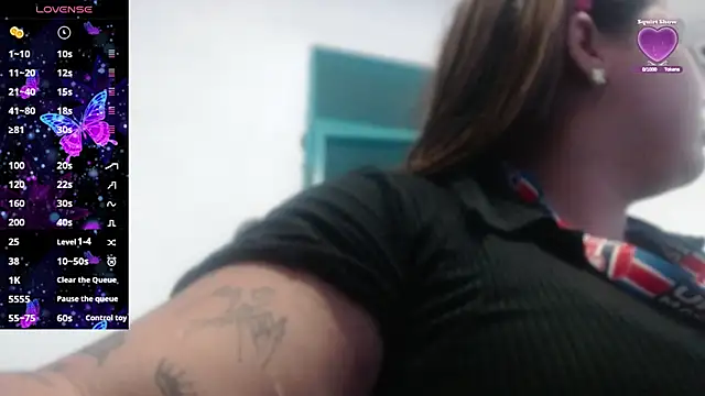 Snapshot of Gabycutee chatting on 10-08-25, 09:23 Gabycutee online show from 10-08-25, 09:23