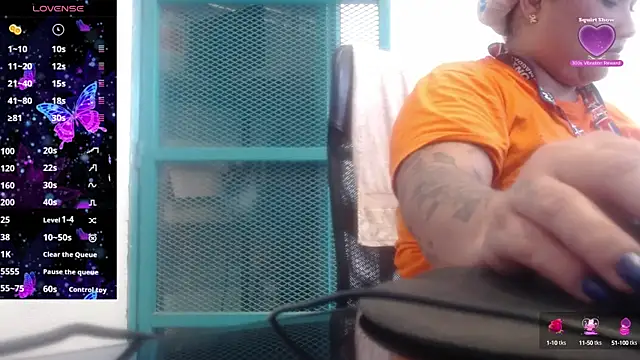 Snapshot of Gabycutee chatting on 10-09-25, 08:40 Gabycutee online show from 10-09-25, 08:40