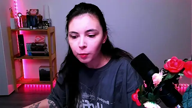 Snapshot of peaachybabe__ chatting on 10-10-25, 07:24 peaachybabe online show from 10-10-25, 07:24