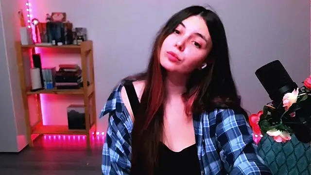 Snapshot of peaachybabe__ chatting on 10-23-25, 09:57 peaachybabe online show from 10-23-25, 09:57