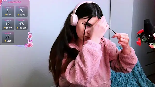 Snapshot of peaachybabe__ chatting on 11-22-25, 05:12 peaachybabe online show from 11-22-25, 05:12