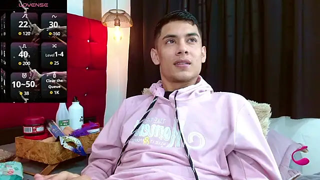 Oliver king sex online show from 10-29-25, 03:25