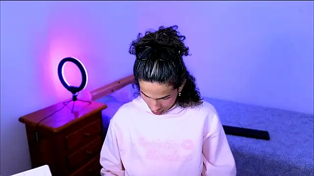 Abby bella09 online show from 01-16-26, 08:02