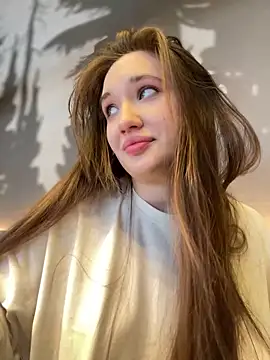 Snapshot of Holly_Molii chatting on 01-26-25, 07:21 Holly Molii online show from 01-26-25, 07:21