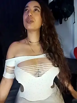 Snapshot of liannalee_ chatting on 09-16-25, 08:43 liannalee online show from 09-16-25, 08:43