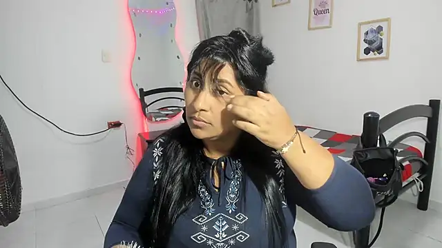 nikol sexy39 online show from 10-28-25, 03:32